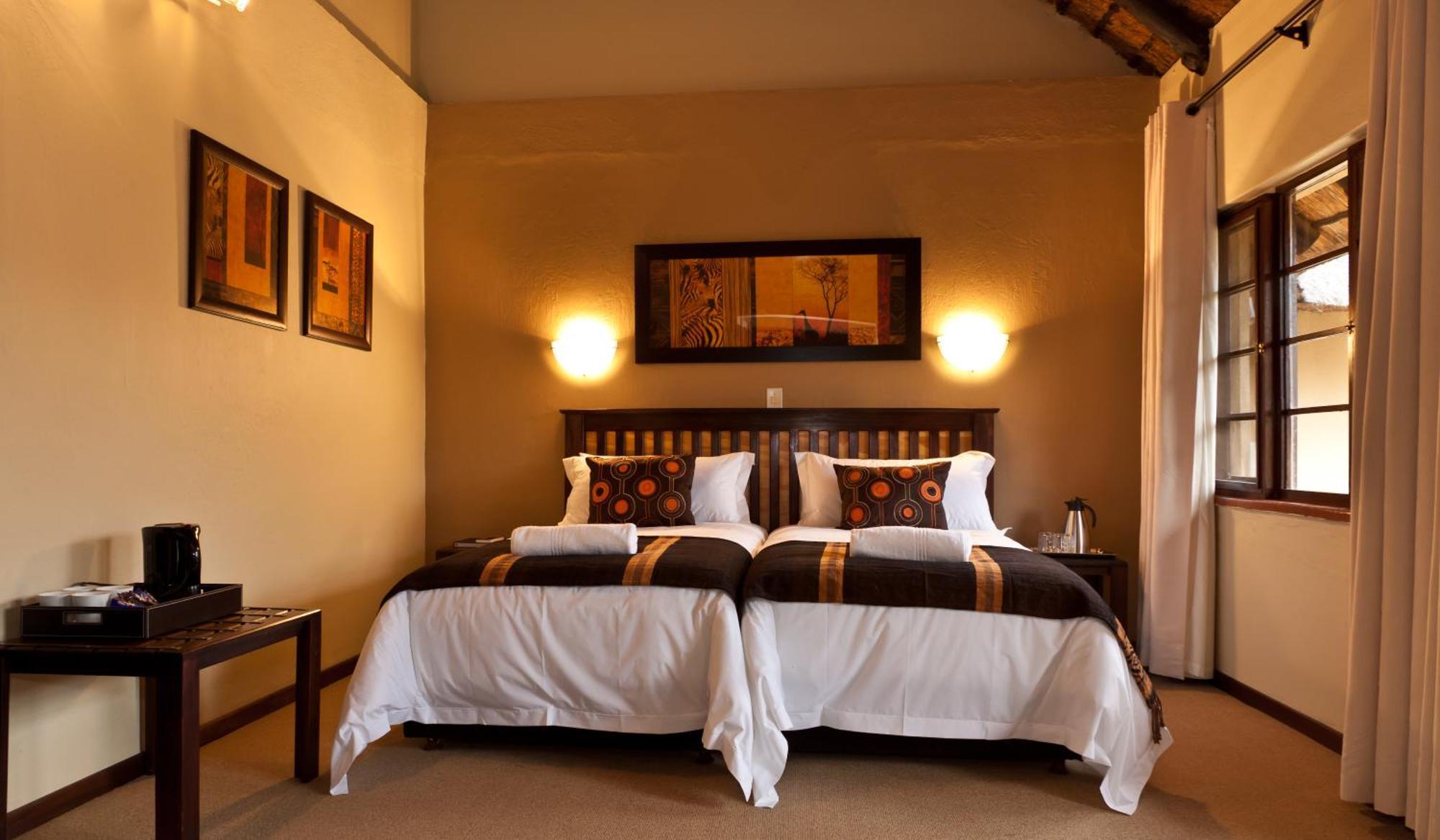 Hotel Numbi & Garden Suites Хейзивью Экстерьер фото